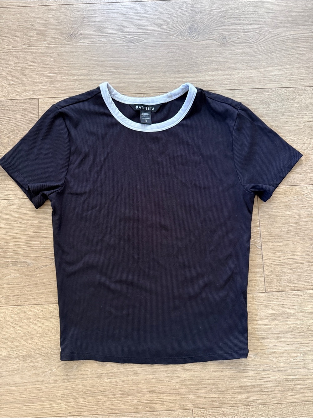 Athleta signature rib crop tee
